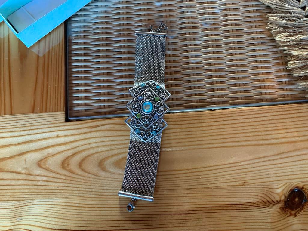 Mooie Armband uit Indonesie, Overige materialen, Gebruikt, Ophalen of Verzenden, Met bedels of kralen