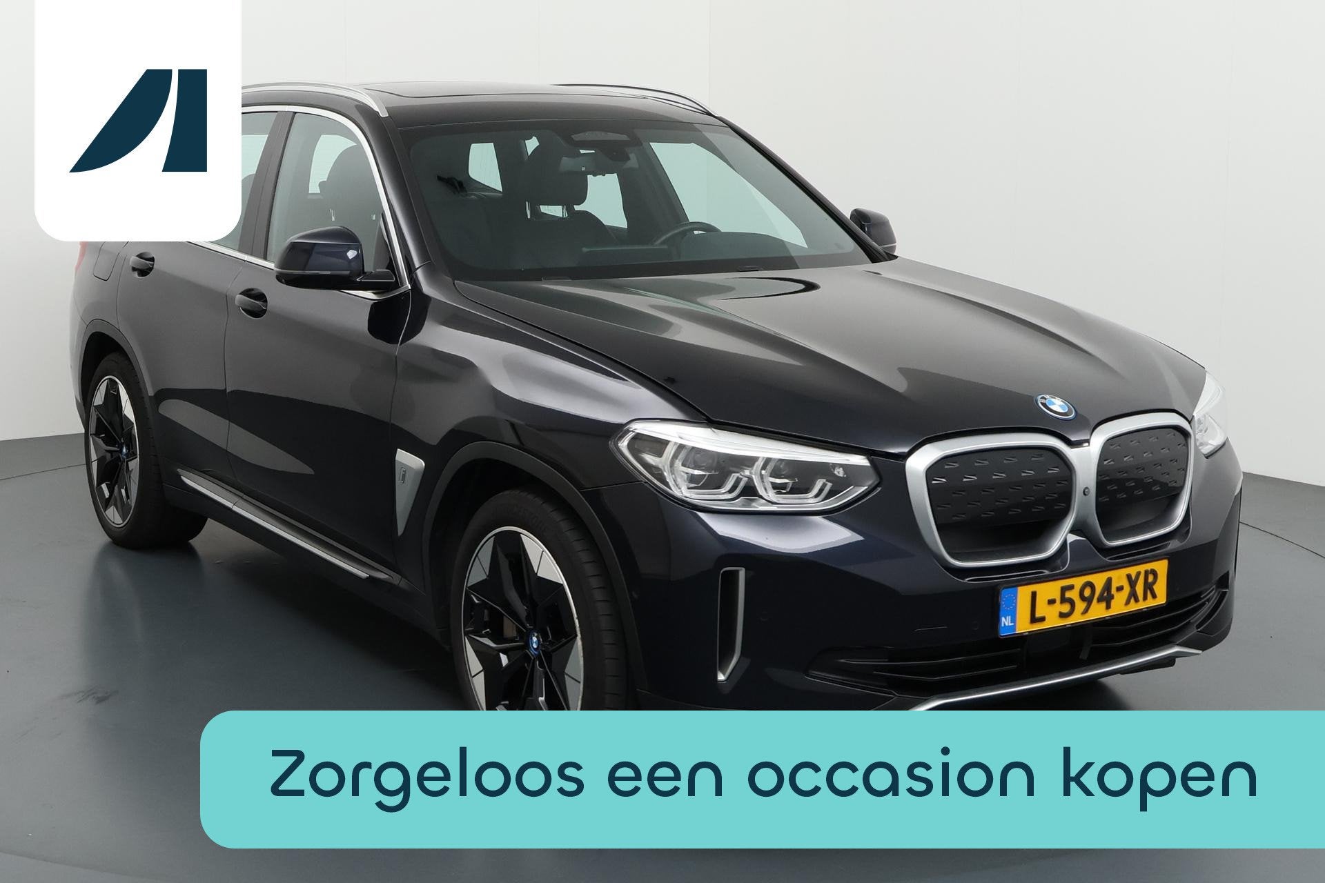 BMW iX3 High Executive 80 kWh Luxueus uitgerust en indrukwek, Auto's, Automaat, Achterwielaandrijving, Gebruikt, Zwart