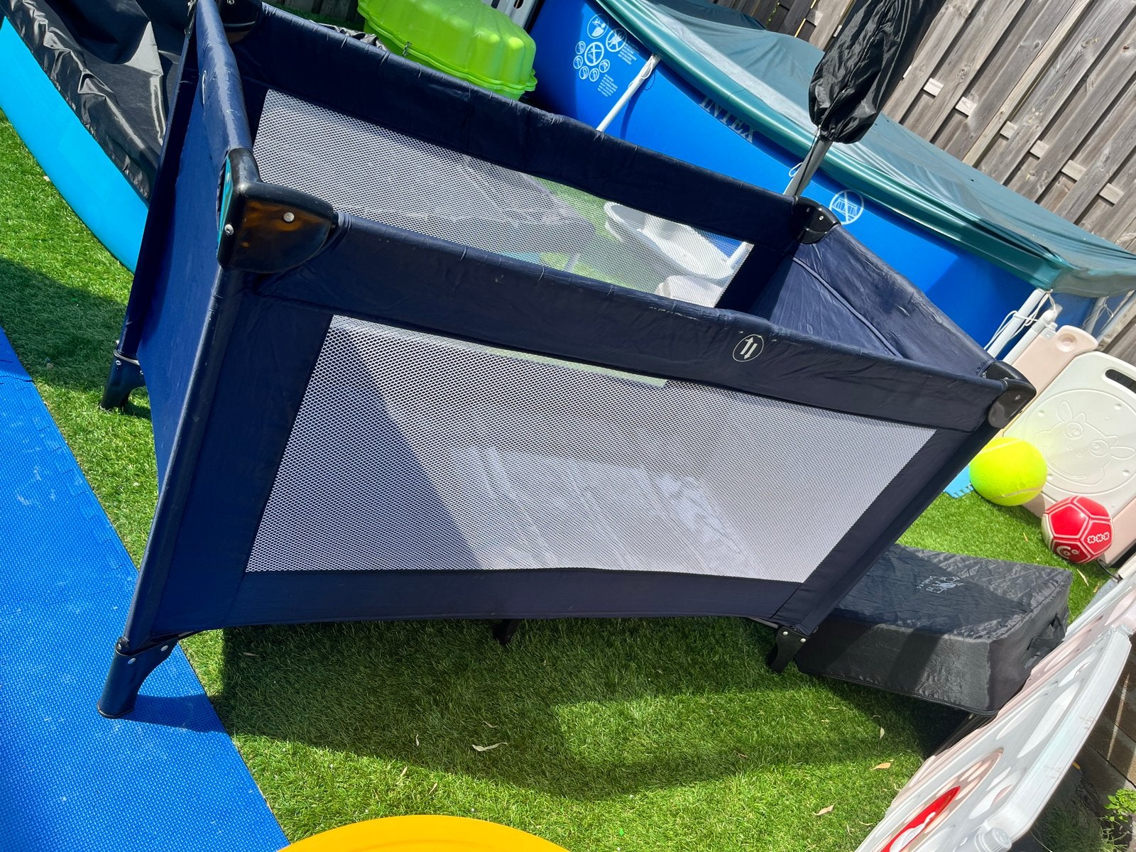 Bambino Campingbedje/Reisbedje met Matras, Kinderen en Baby's, Babywiegjes en Ledikanten, Ophalen of Verzenden, Gebruikt, Reisbedje