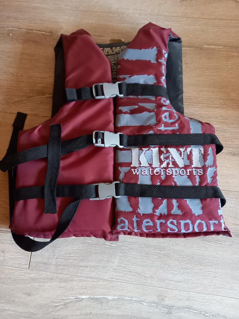 zwemvest , skivest , waterskivest, Watersport en Boten, Ophalen of Verzenden, Zo goed als nieuw, Overige typen