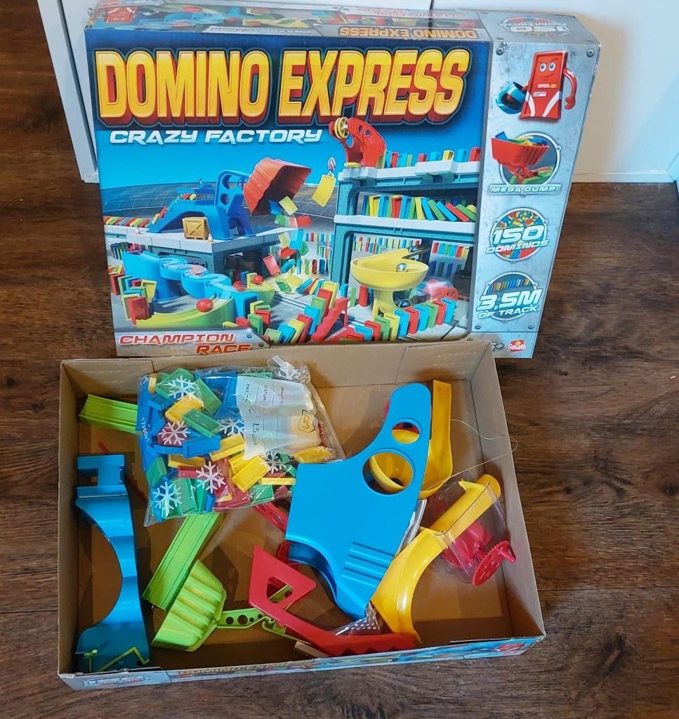 Domino Express Crazy Factory, Kinderen en Baby's, Speelgoed | Bouwstenen, Ophalen of Verzenden, Zo goed als nieuw, Overige merken