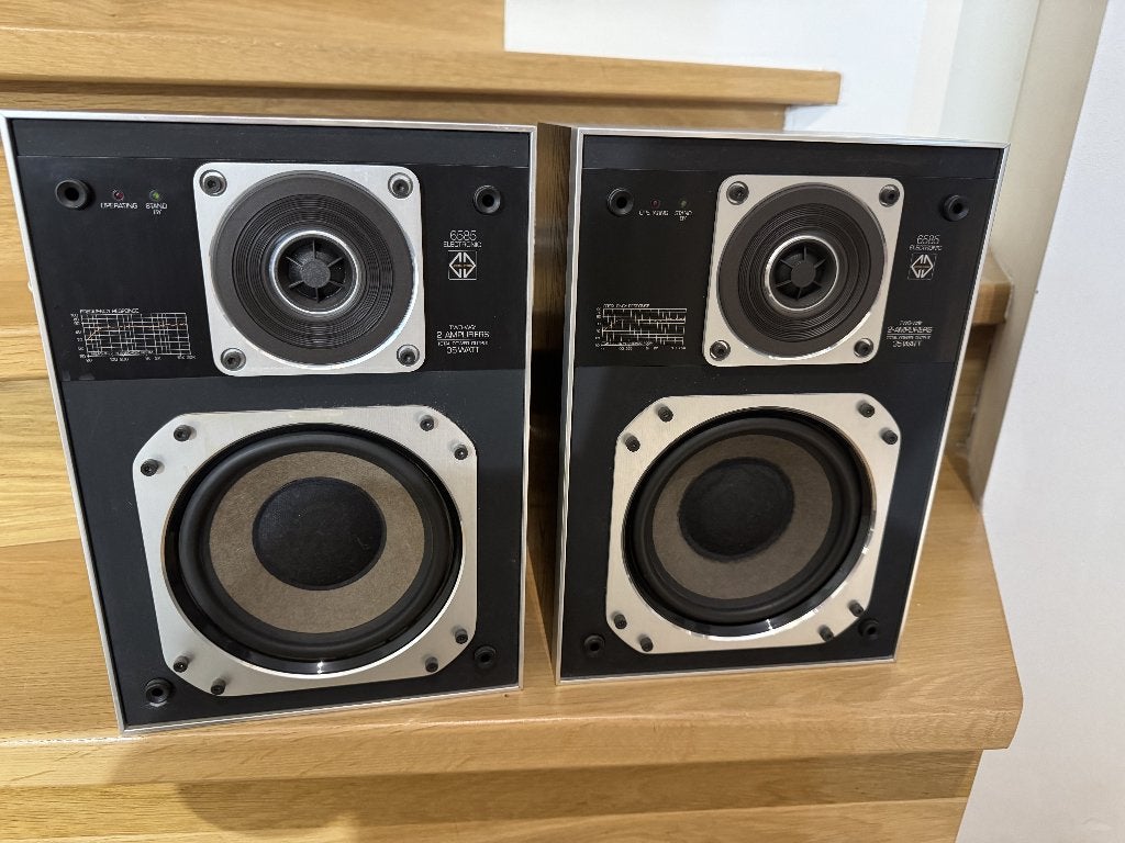 Motional Feedback 6585 actieve luidsprekers – Vintage HiFi, Audio, Tv en Foto, Luidsprekers, Overige merken, Studiomonitor, Gebruikt