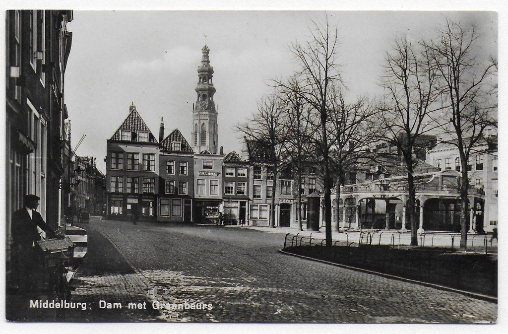 Middelburg Graanbeurs Oude Ongelopen Ansichtkaart ( B4093, Ophalen of Verzenden, 1940 tot 1960, Ongelopen, Zeeland
