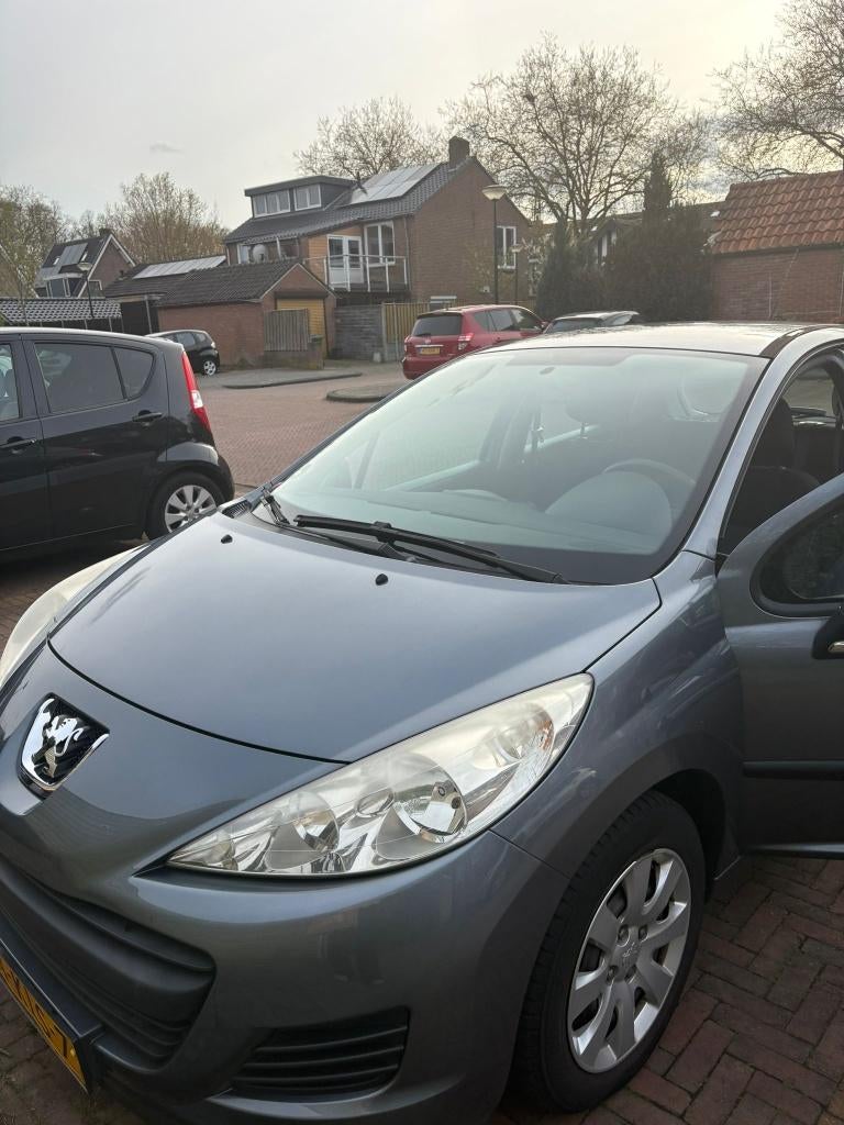 Peugeot 207 1.4 5DRS 2010 Grijs, Auto's, Peugeot, Voorwielaandrijving, Euro 5, Zwart, 4 cilinders