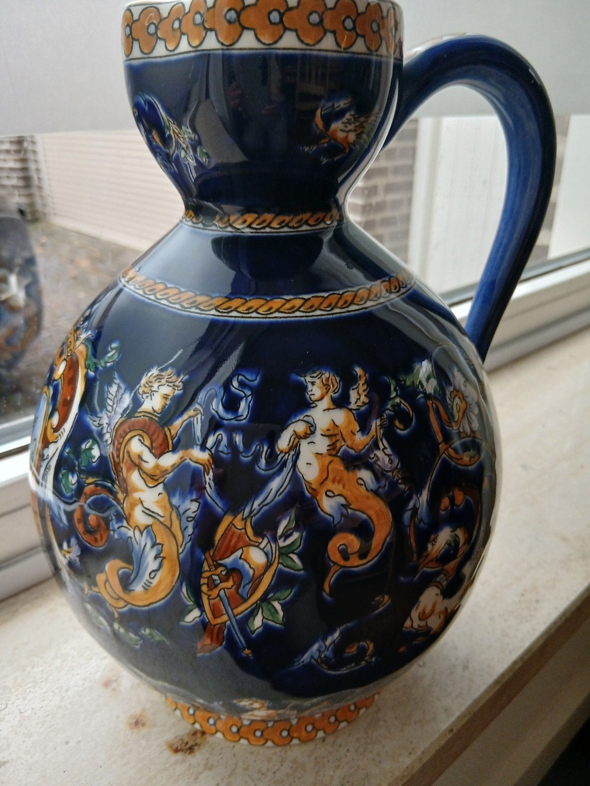 Gien France Kruik met Zeemeerminnen Decor, Ophalen of Verzenden