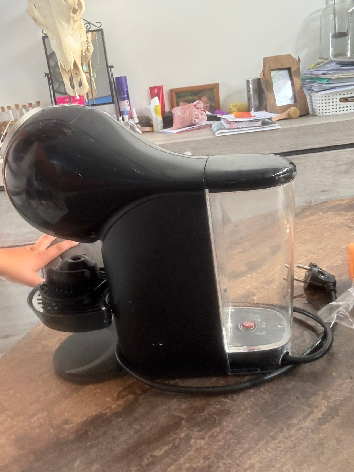 Nescafe dolce gusto koffiezetapparaat, Witgoed en Apparatuur, Koffiezetapparaten, Ophalen, Koffiemachine, Zo goed als nieuw, 1 kopje