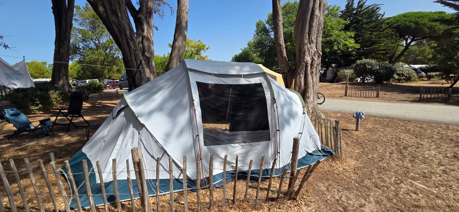 Quechua Arpenaz F&B 4.2 familietent, Caravans en Kamperen, Tenten, Ophalen of Verzenden, Gebruikt, Tot en met 4