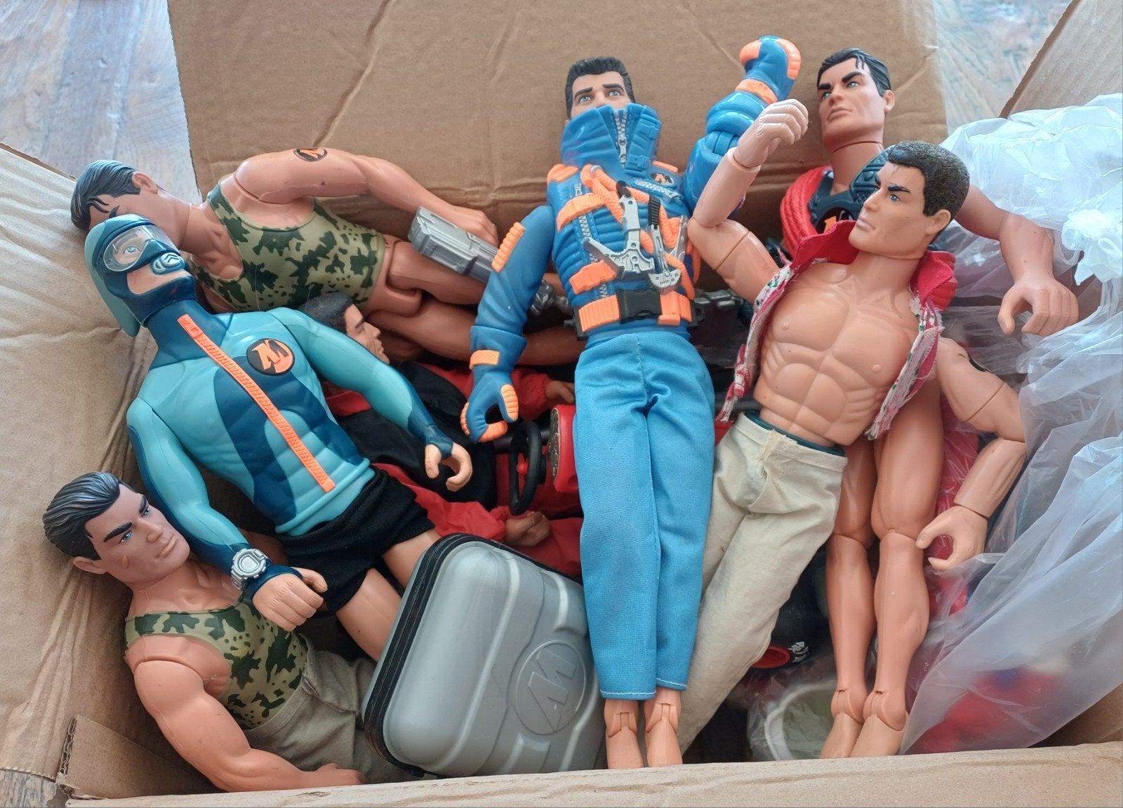 Partijtje Action Man Poppen Kart Kleding Wapens etc. € 25, Ophalen, Gebruikt