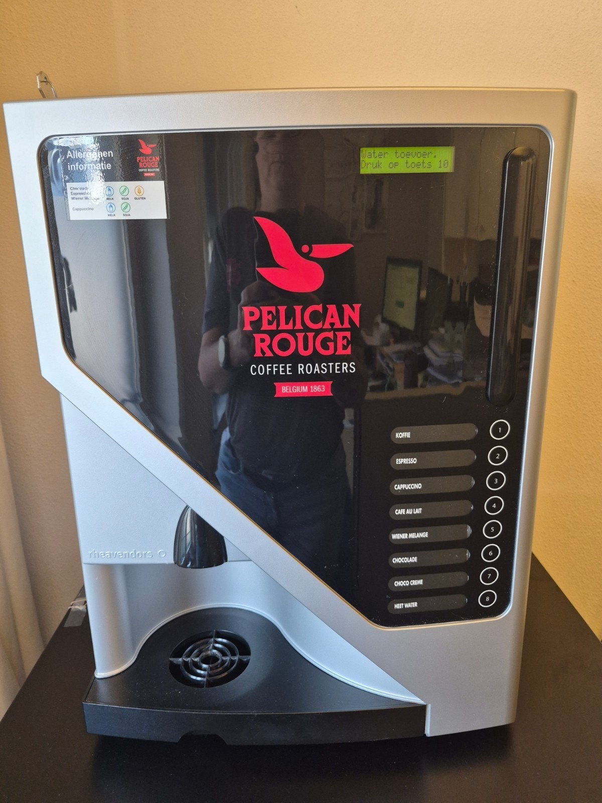 Pelican Rouge Koffiemachine met onderkast, Ophalen, Gebruikt, 10 kopjes of meer, Koffiemachine