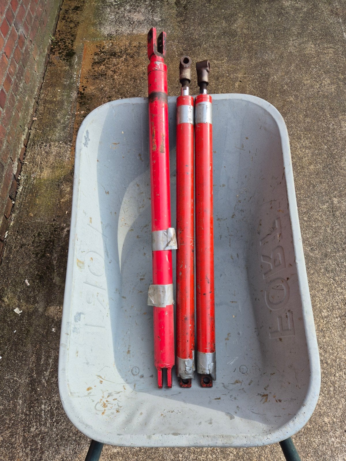 Hydrauliek cilinders, Doe-het-zelf en Verbouw, Ophalen, Gebruikt