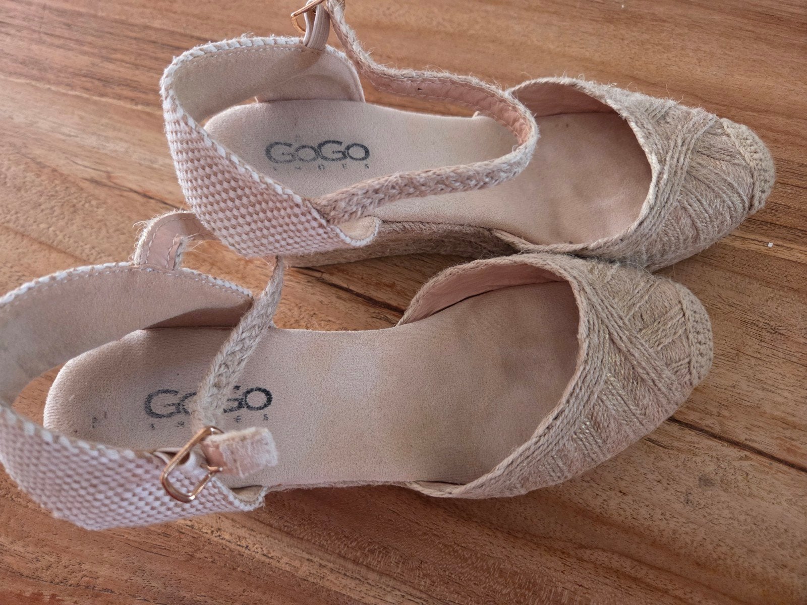GoGo Shoes Espadrilles - Zo goed als nieuw, Kleding | Dames, GoGo Shoes, Beige, Ophalen of Verzenden, Zo goed als nieuw