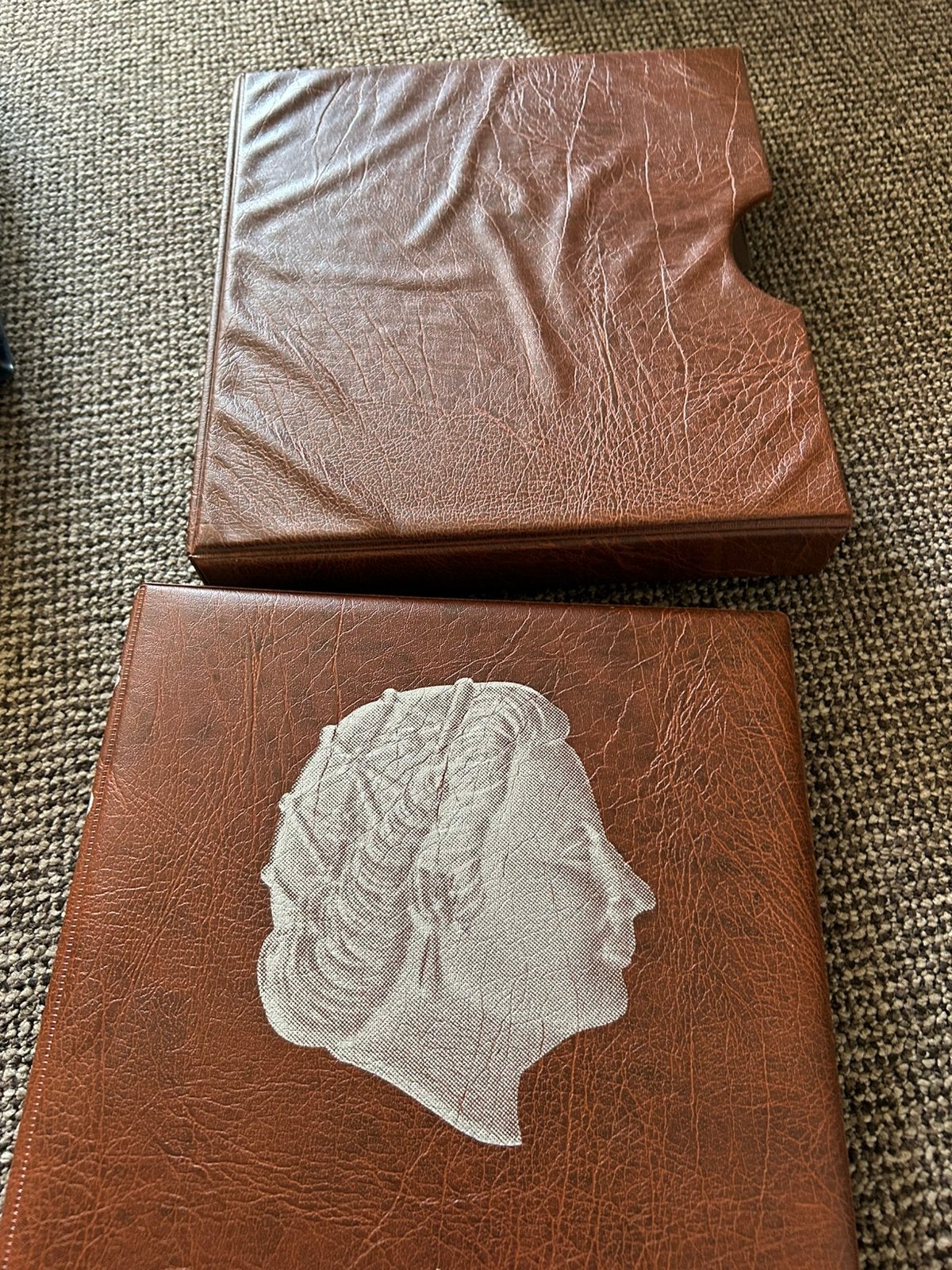 Album met 145 munten uit Nederland., Verzenden, Koningin Beatrix