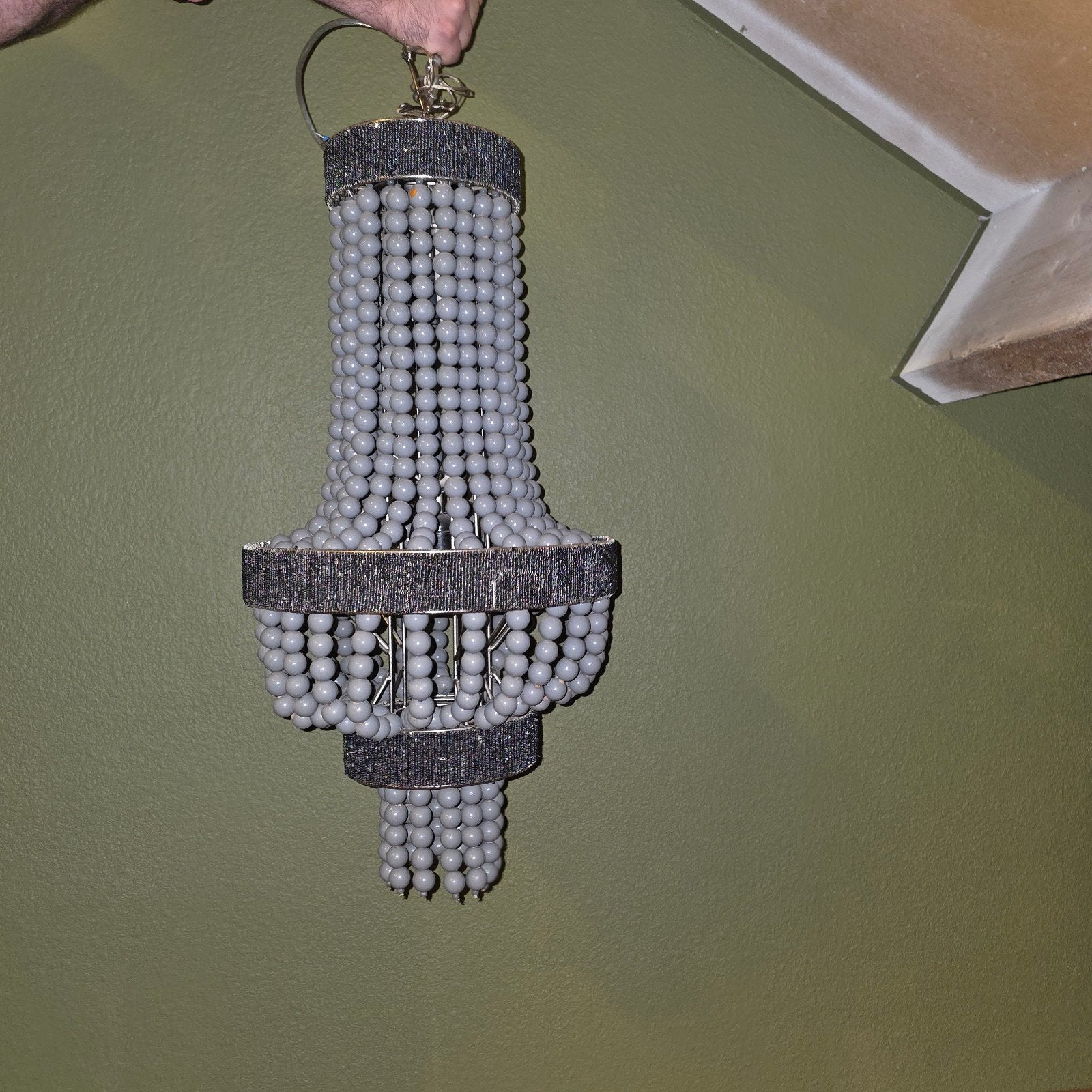 Grijze Kralen Kroonluchter - Landelijk / Boho Chandelier, Hout, Overige fittingen, Ophalen of Verzenden, Zo goed als nieuw