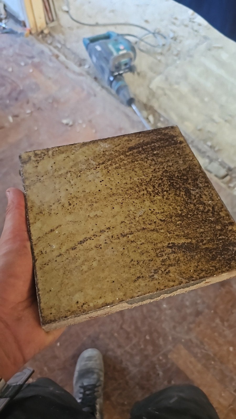 vintage tegels met cementresten, makkelijk te verwijderen, Doe-het-zelf en Verbouw, Tegels, Ophalen