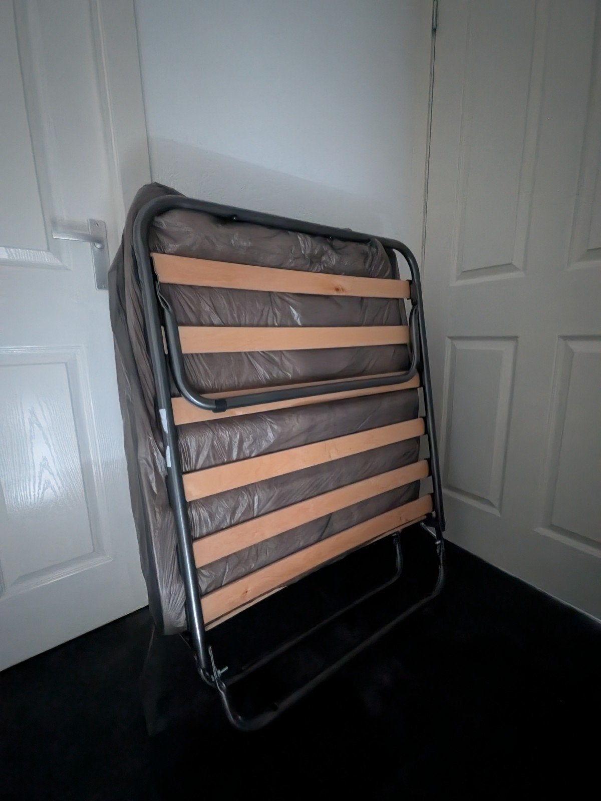 Logeerbed / vouwbed, Ophalen, Eenpersoons, 90 cm