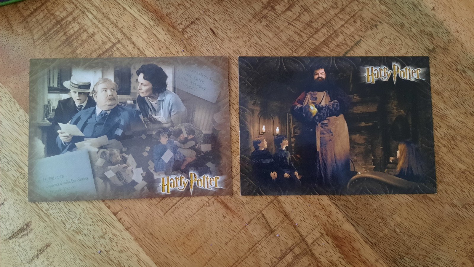 Harry Potter Ansichtkaarten - Set van 2, Ophalen of Verzenden, Zo goed als nieuw, Boek of Poster