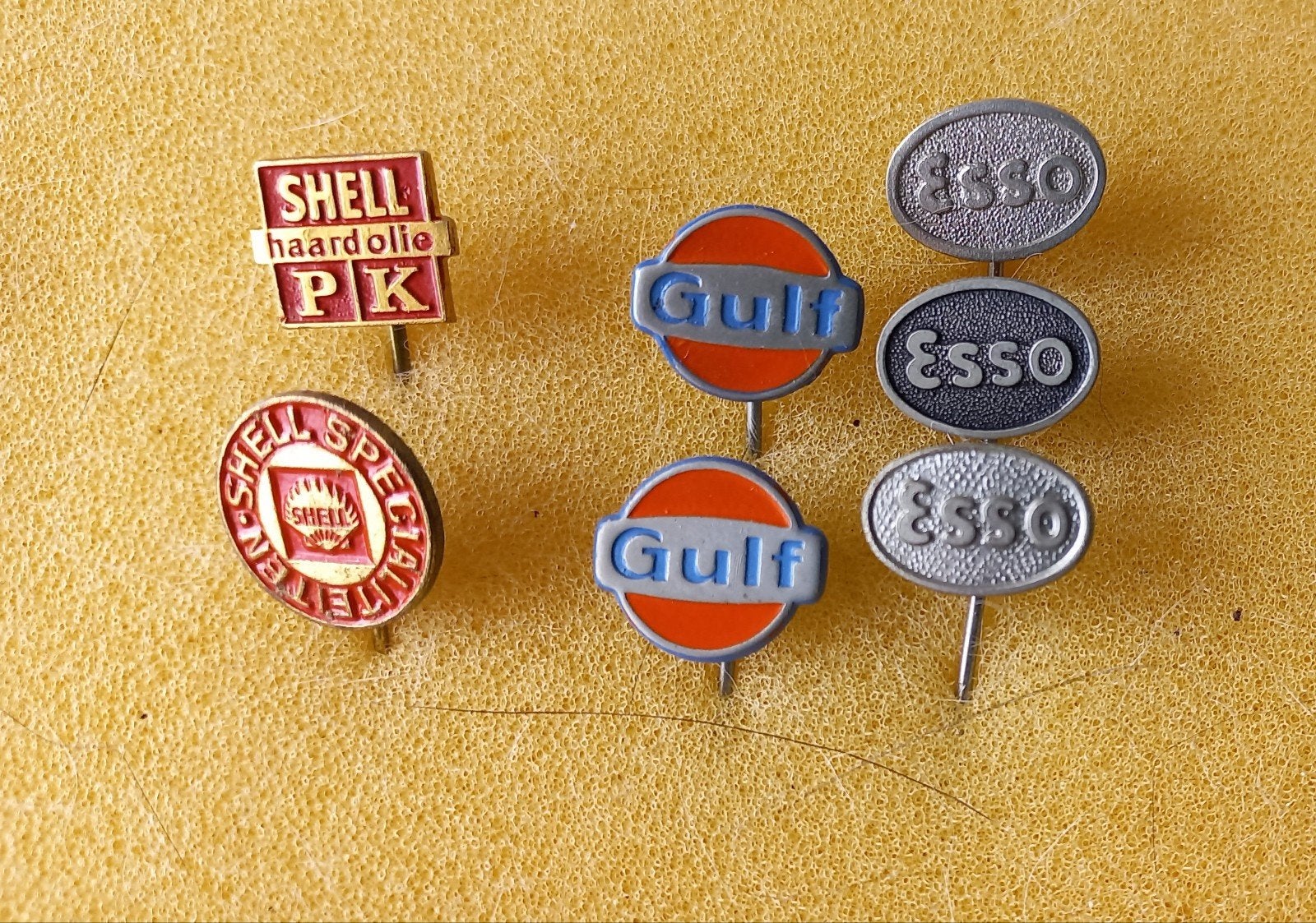 Speldjes Brandstofmerk: Shell, Esso, Gulf Collectie, Verzamelen, Ophalen of Verzenden, Gebruikt, Overige onderwerpen
