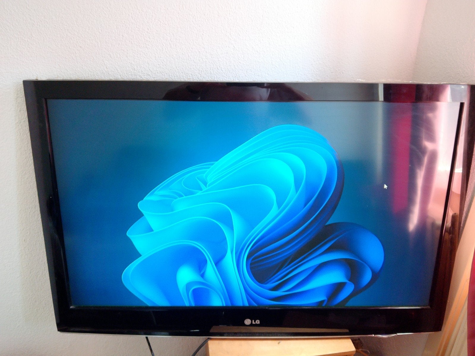 LG TV te koop - Werkt perfect! Snel ophalen in Den Haag, Audio, Tv en Foto, Televisies, Ophalen of Verzenden
