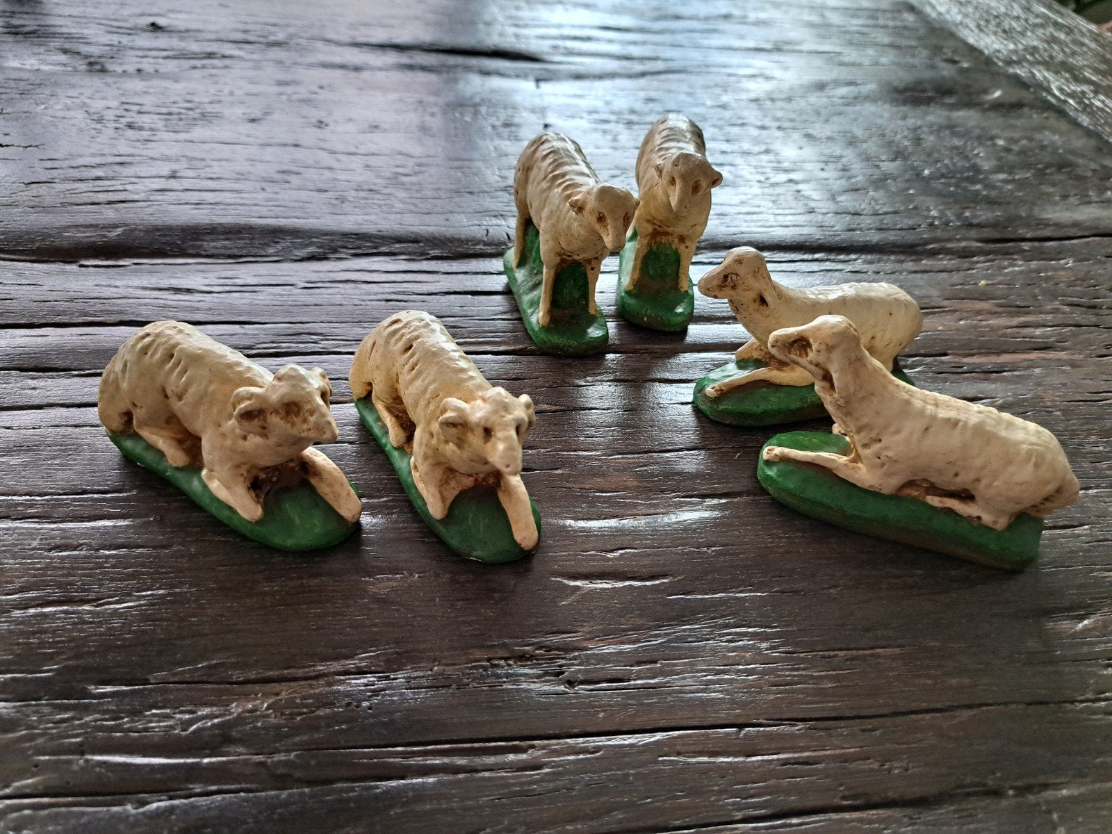 Oude gipsen schaapjes, Ophalen of Verzenden