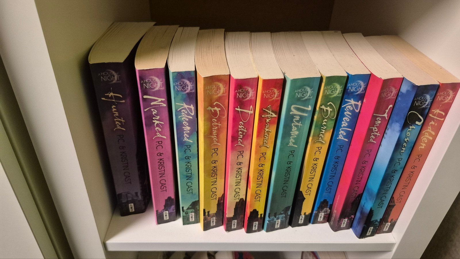 House of Night serie (12 boeken) - P.C. & Kristin Cast, Ophalen of Verzenden, Gelezen, P.C. & Kristin Cast, Europa overig