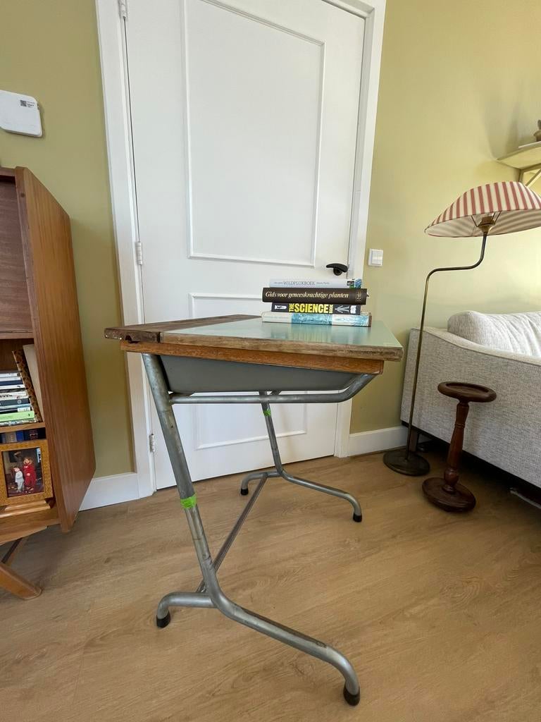 Oud schooltafeltje schrijftafel vintage, Ophalen, Minder dan 55 cm, Zo goed als nieuw, 60 cm of meer
