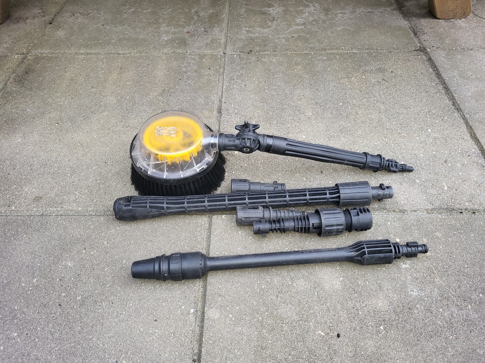 Hogedrukreiniger accessoires - Borstel en spuitstukken, Ophalen of Verzenden, Gebruikt, Elektrisch, Onbekend
