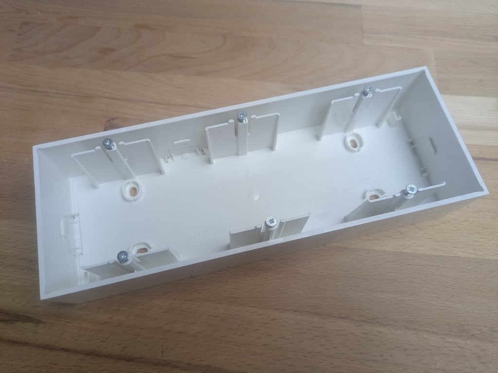Busch-Jaeger Busch-balance SI opbouwbak 3-voudig, Doe-het-zelf en Verbouw, Ophalen of Verzenden, Nieuw, Busch-Jaeger, Overige typen