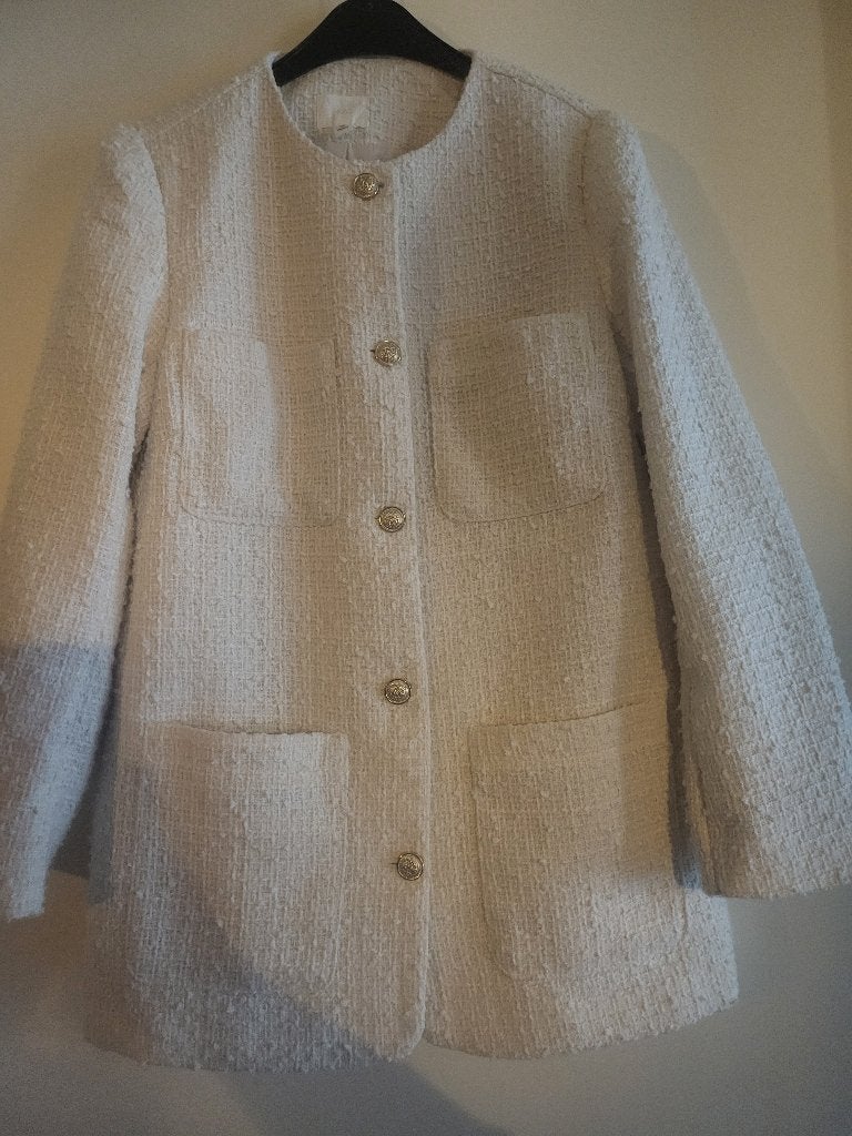 Mooi ecru boucle jas 1 keer gedragen maat 38/40, H&M, Beige, Zo goed als nieuw, Ophalen