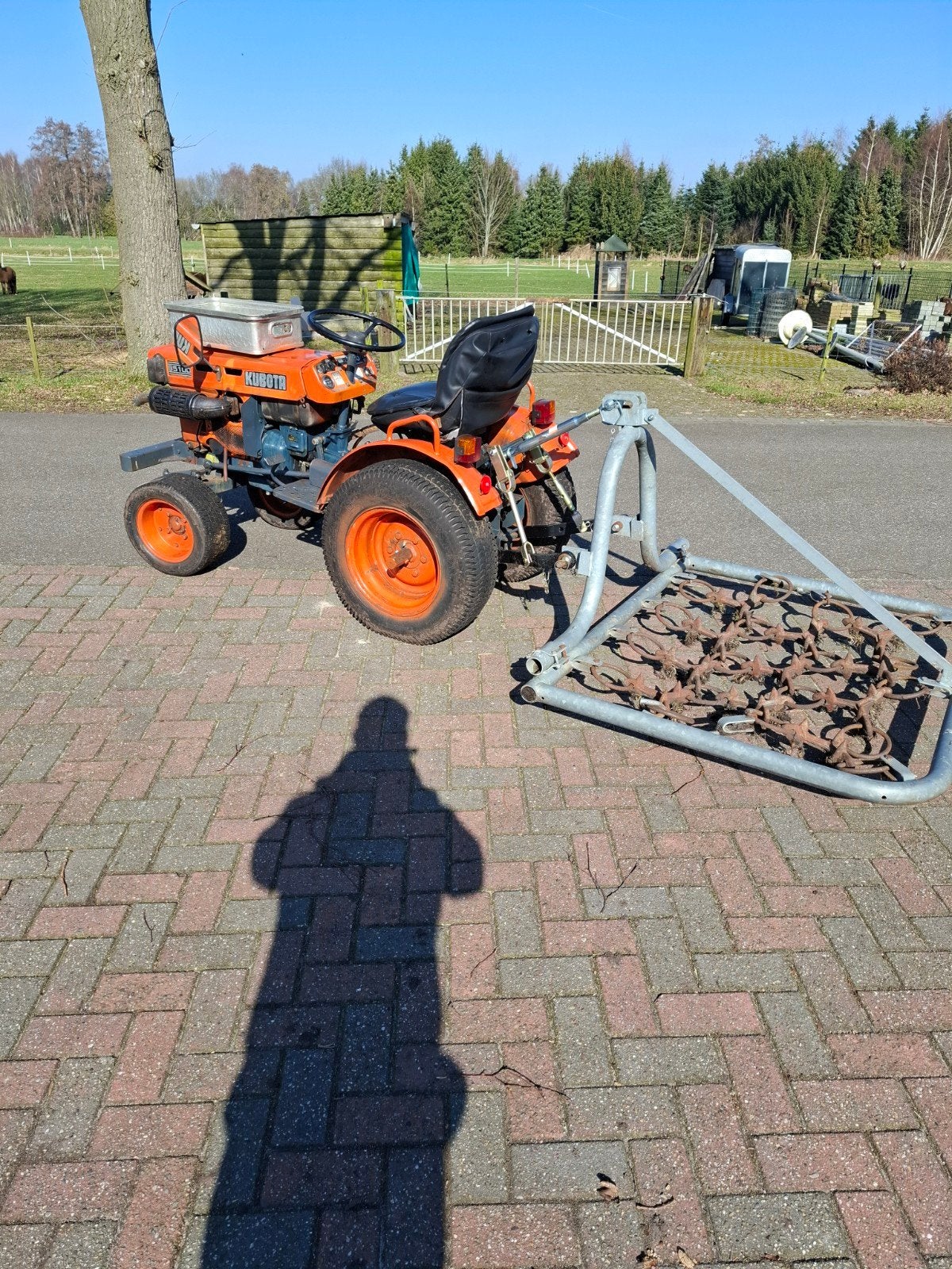 Kubota mini tractor b5100
