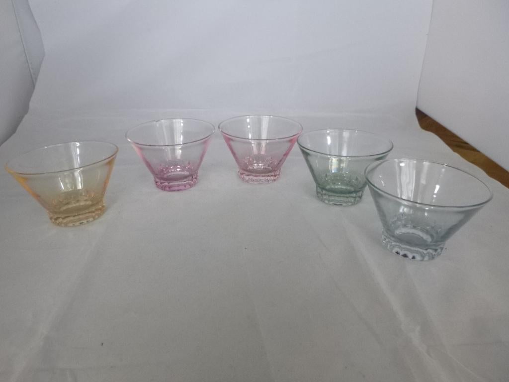 5 gekleurde retro glaasjes, Ophalen of Verzenden, Overige typen