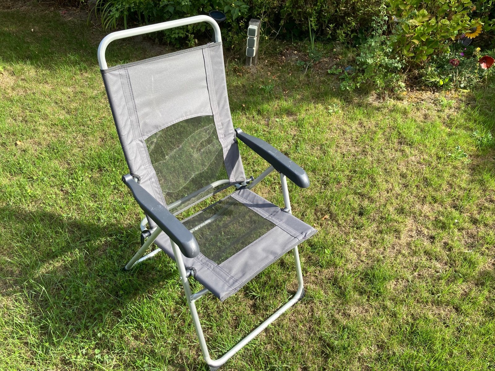 Grijze  opvouwbare campingstoel, Ophalen of Verzenden, Gebruikt, Campingstoel