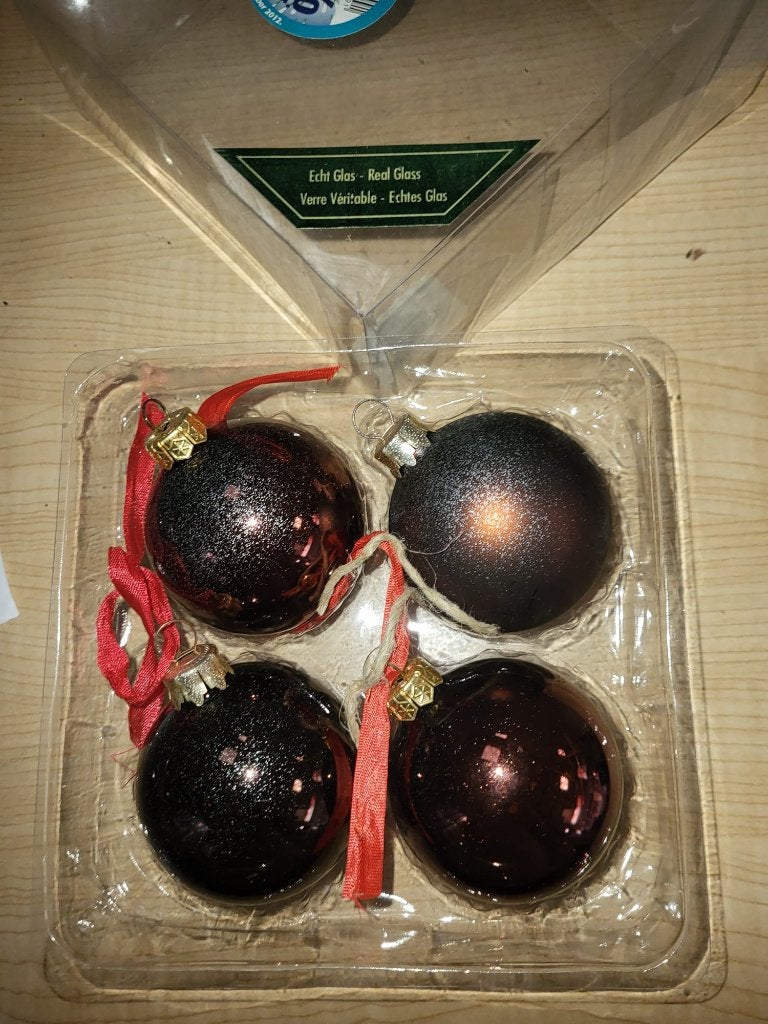 kerstballen bruin, Diversen, Kerst, Ophalen of Verzenden, Zo goed als nieuw