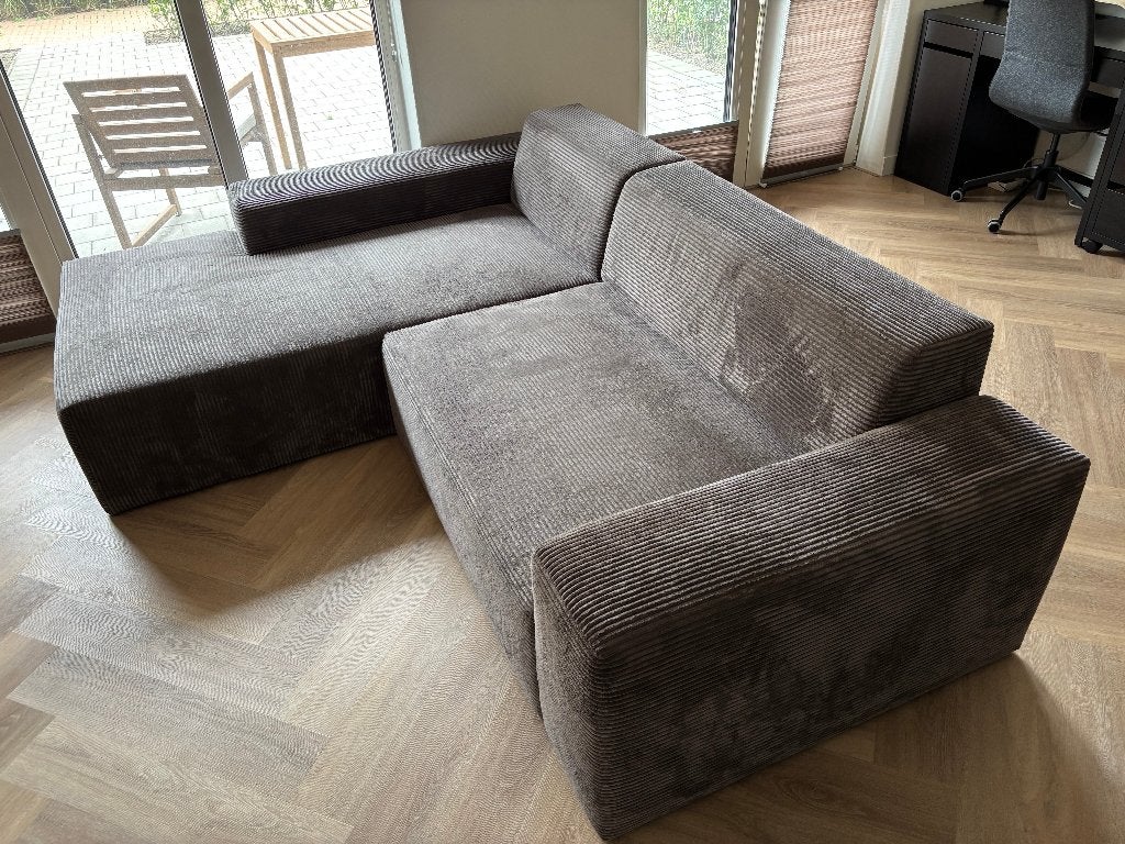 Grijze hoekbank ribstof 250 cm – nette staat, Huis en Inrichting, Banken | Bankstellen, Ophalen, 250 tot 300 cm, Hoekbank, Driepersoons