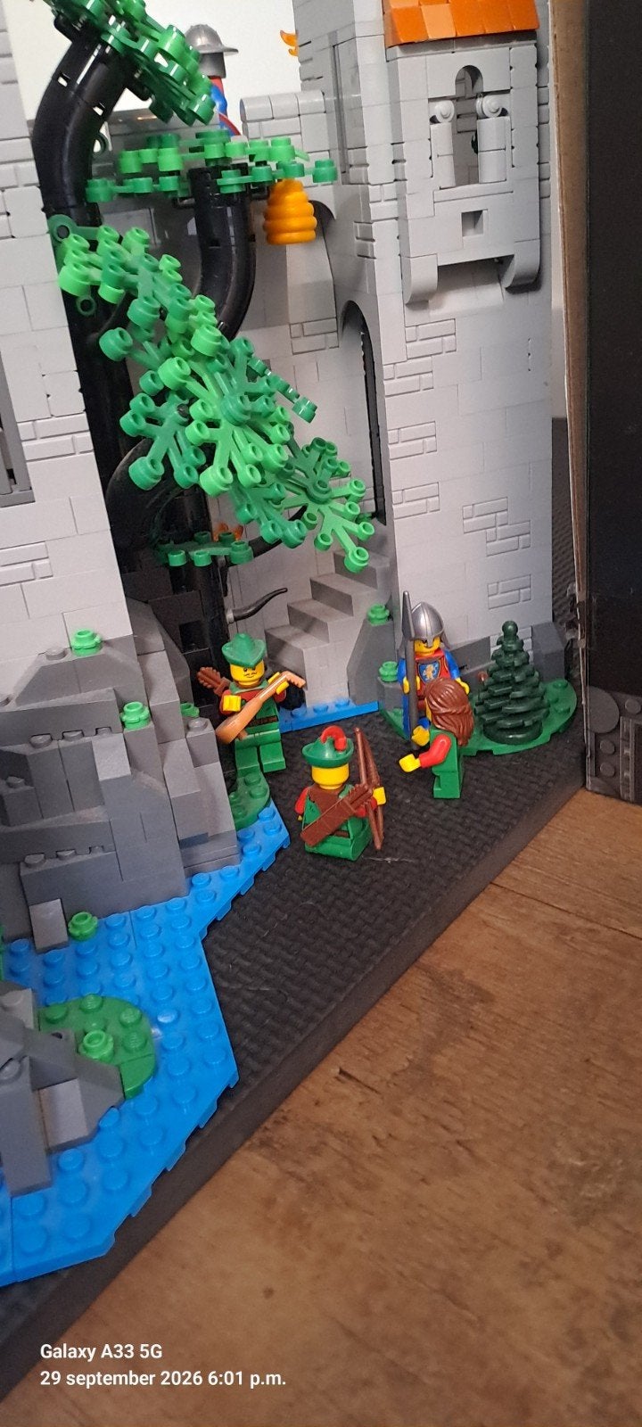 Foto 23 van lego leeuwenridders kasteel
