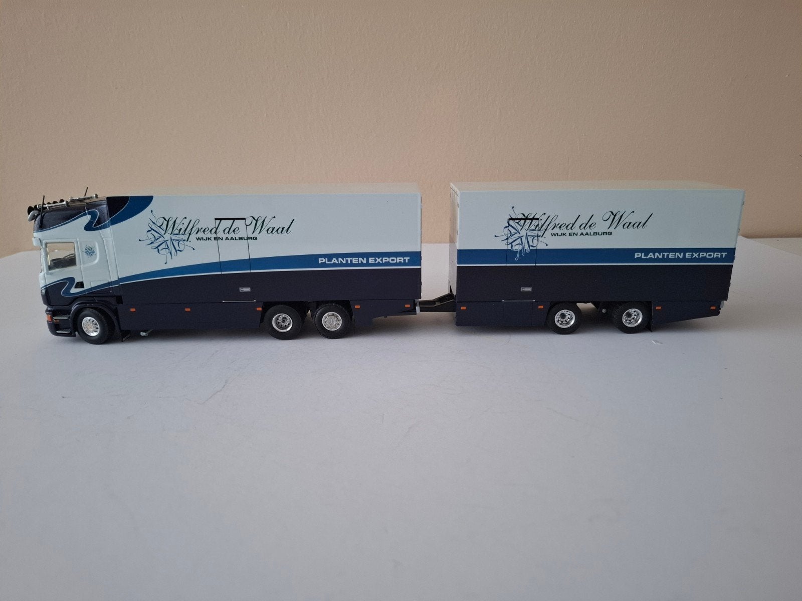 Scania R met wipcar van Wilfred de Waal van Tekno, Ophalen of Verzenden, Nieuw, Bus of Vrachtwagen, Tekno