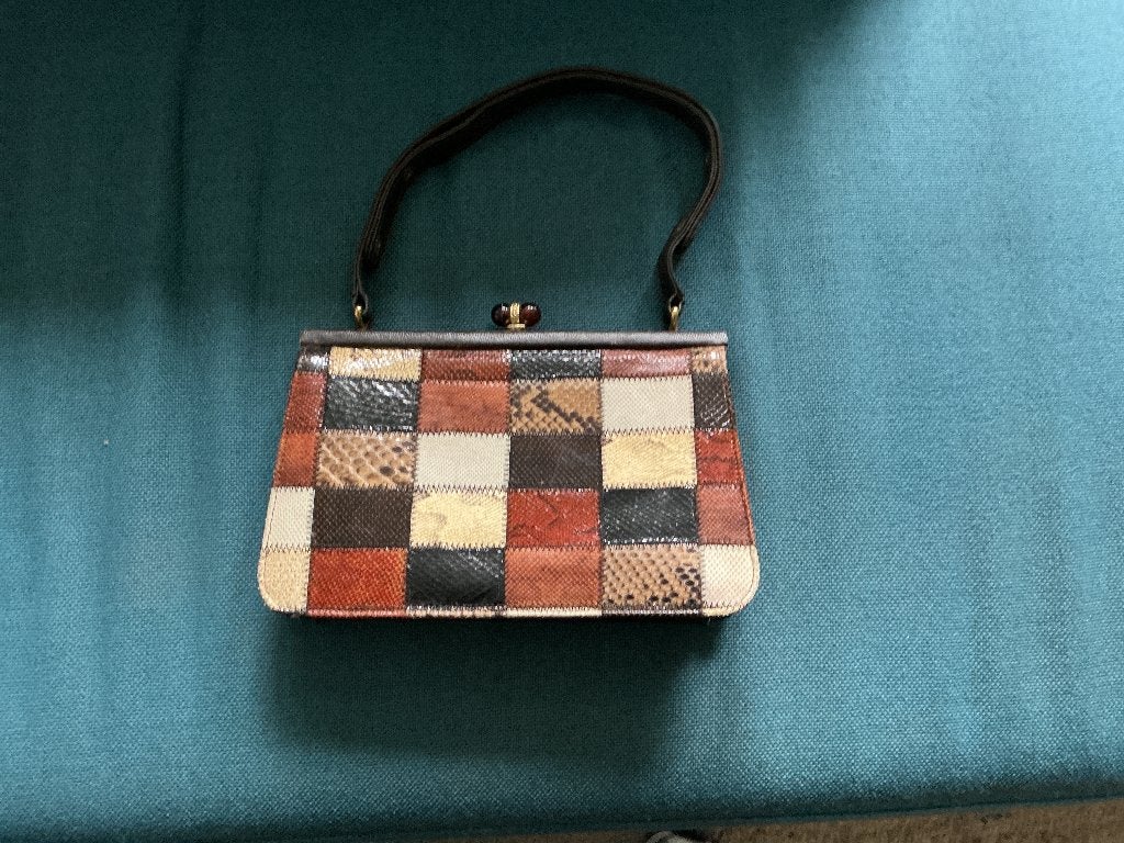 Vintage handtas., Sieraden, Tassen en Uiterlijk, Tassen | Damestassen, Ophalen, Zo goed als nieuw, Overige kleuren, Handtas