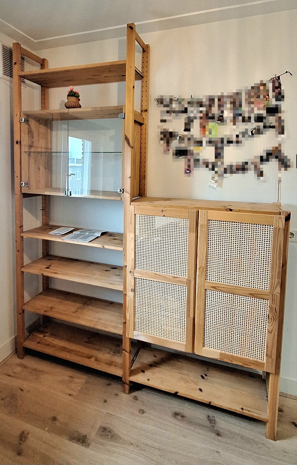 IKEA IVAR Kasten met vitrine en rotan deurtjes, 150 tot 200 cm, 150 tot 200 cm, 25 tot 50 cm, Gebruikt