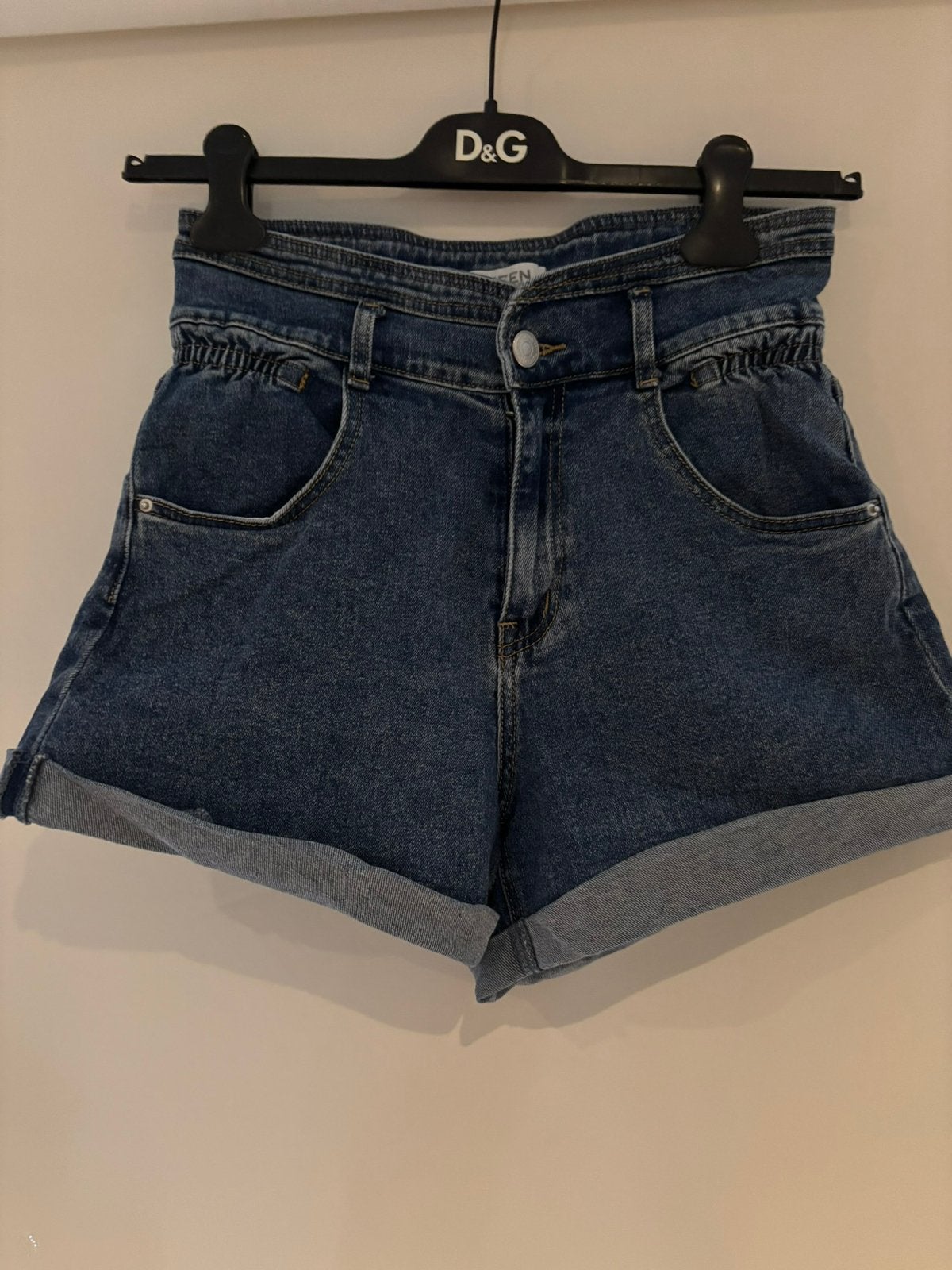 Queen hearts korte jeans maat m, Ophalen of Verzenden, Zo goed als nieuw, Blauw, W28 - W29 (confectie 36)