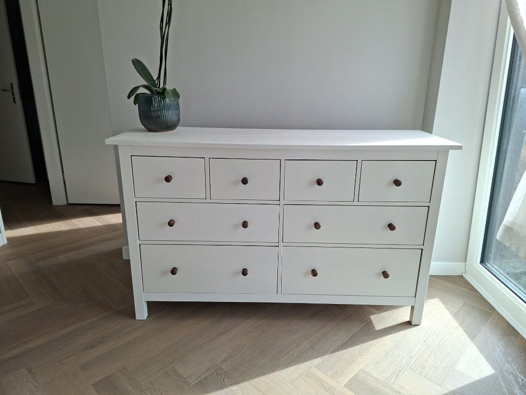White IKEA HEMNES 8-Drawer Dresser