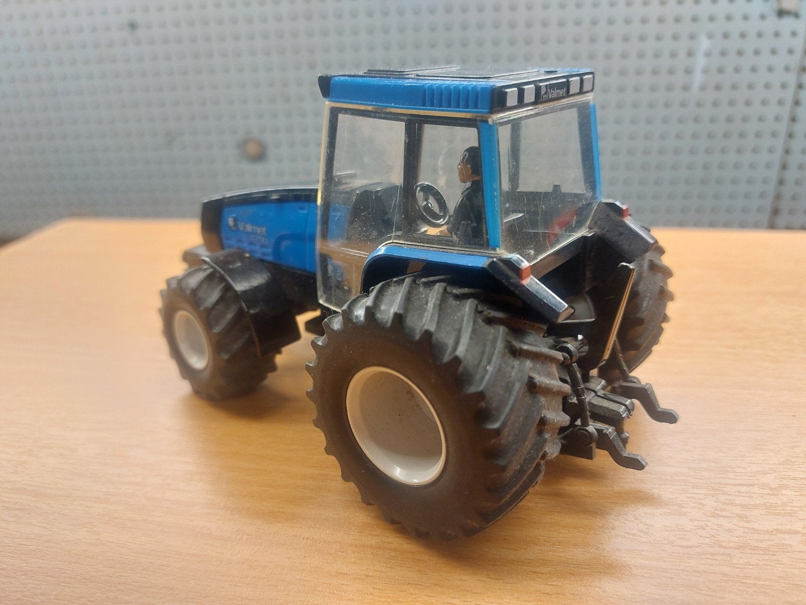 britains valmet 8750, Ophalen, Tractor of Landbouw, Xx, Britains