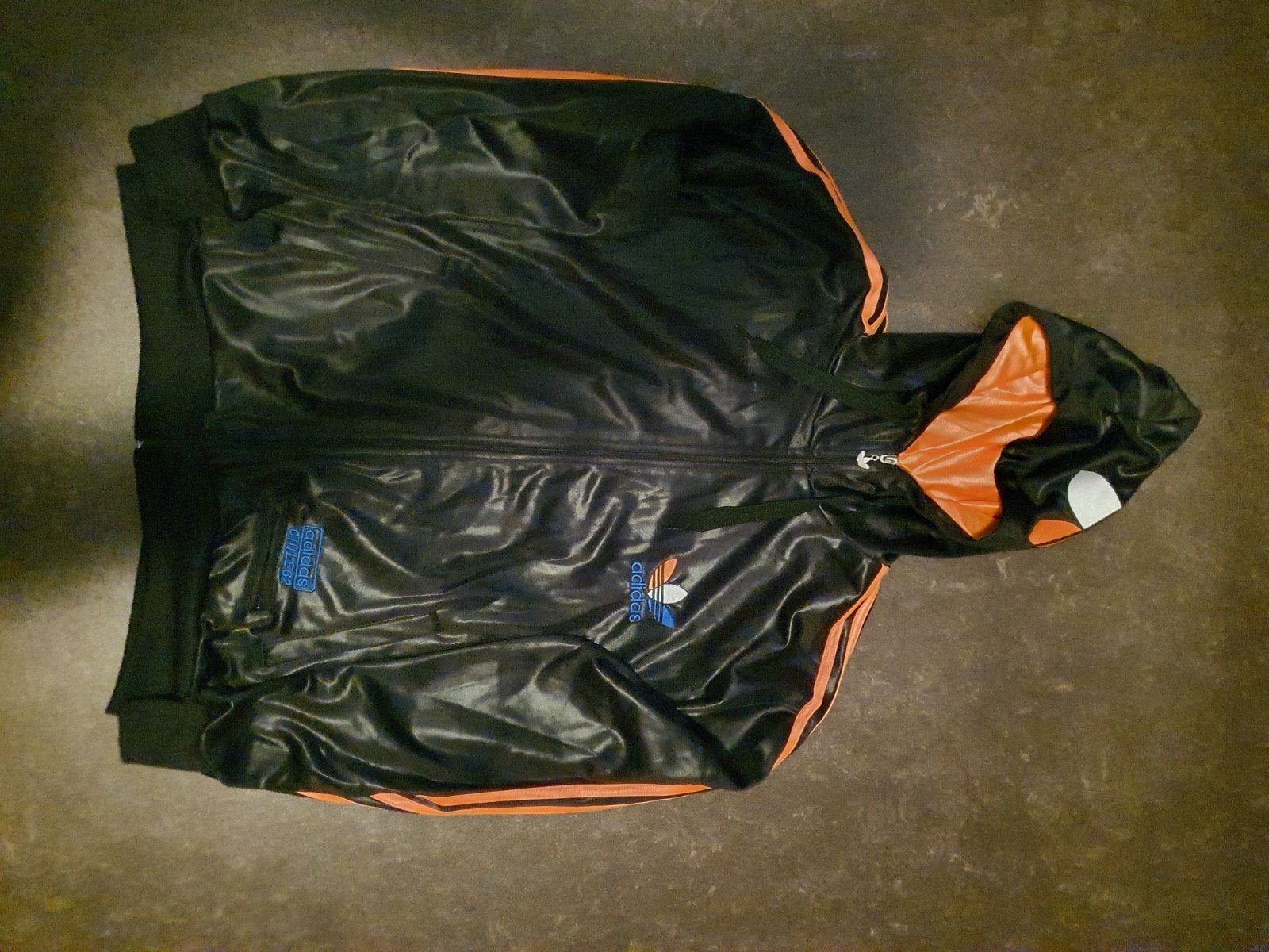 Adidas vest maat L met capuchon, Ophalen of Verzenden, Zo goed als nieuw, Maat 52/54 (L), Adidas