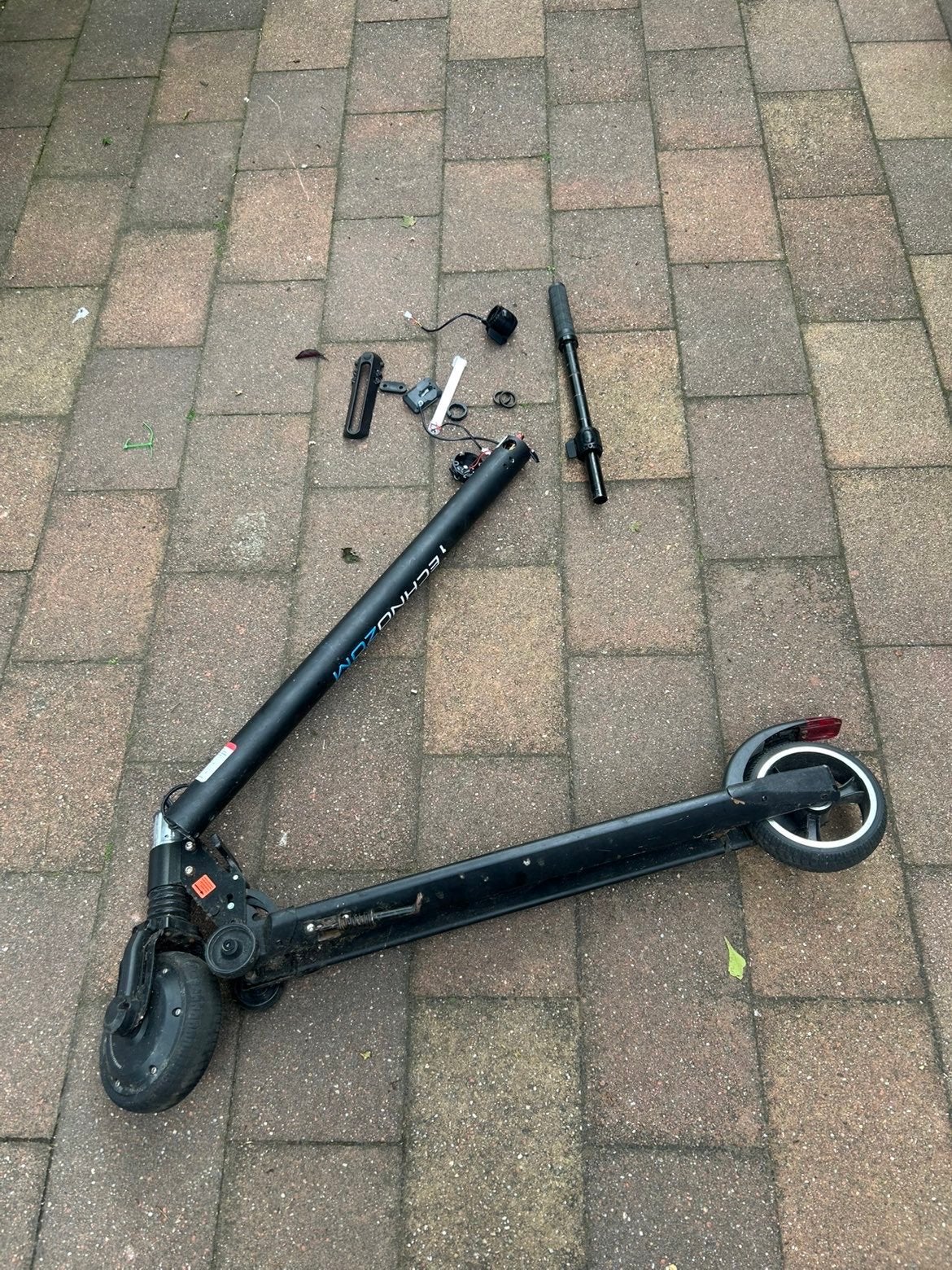 Ninebot elektrische step onderdelen (gedemonteerd), Ophalen, Gebruikt, Elektrische step (E-scooter)