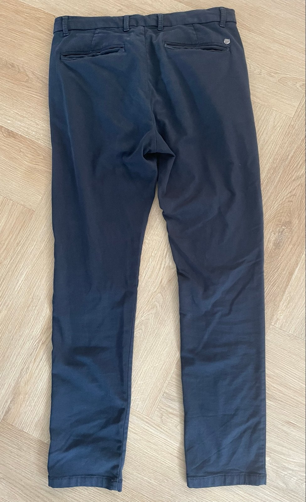 Nette donkerblauwe pantalon van WE, maat W33 L34, Ophalen of Verzenden, Zo goed als nieuw, Overige maten, Blauw