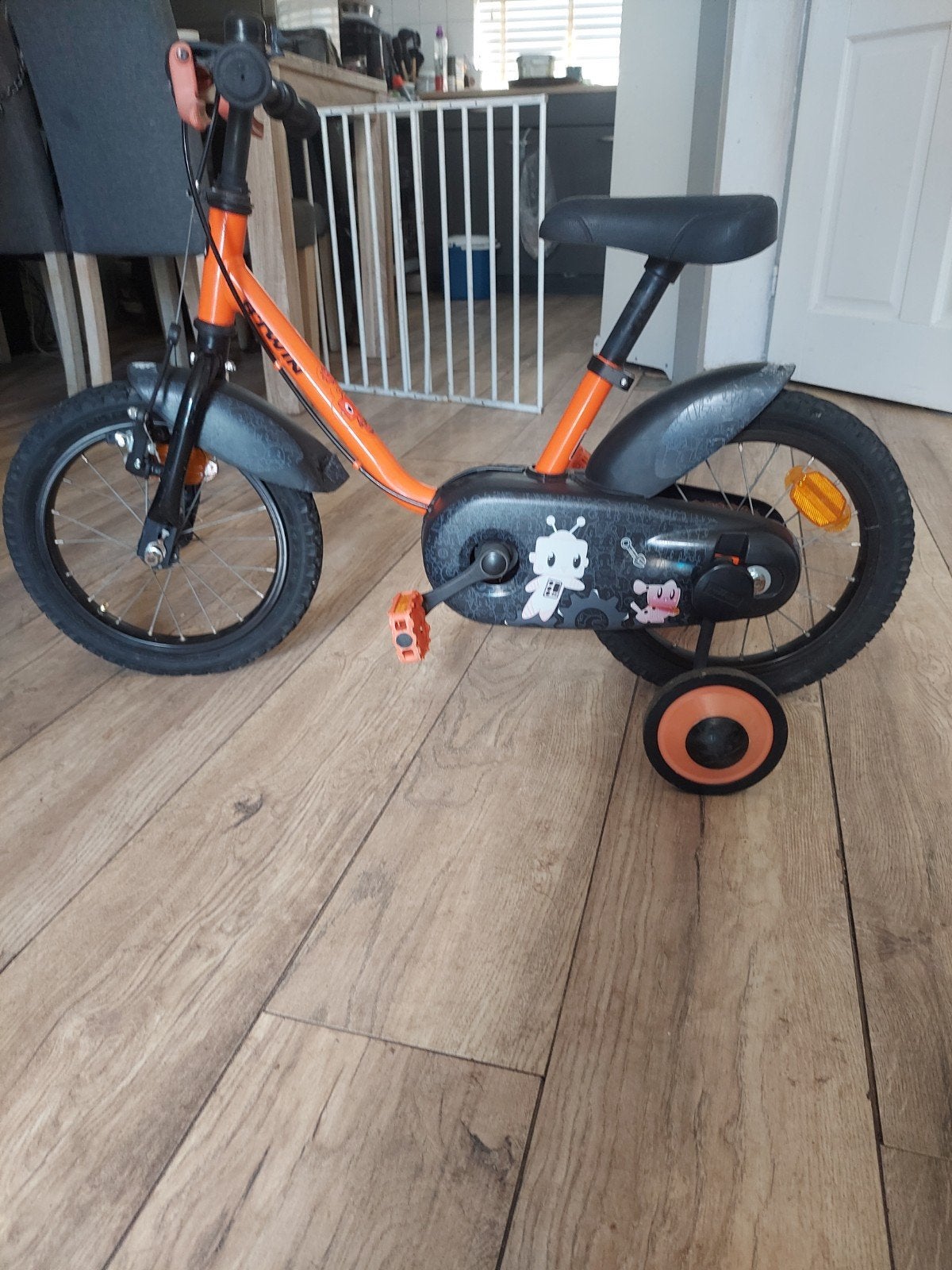 B'TWIN kinderfiets 16 inch met zijwieltjes, Ophalen, Zijwieltjes, Terugtraprem, B'TWIN
