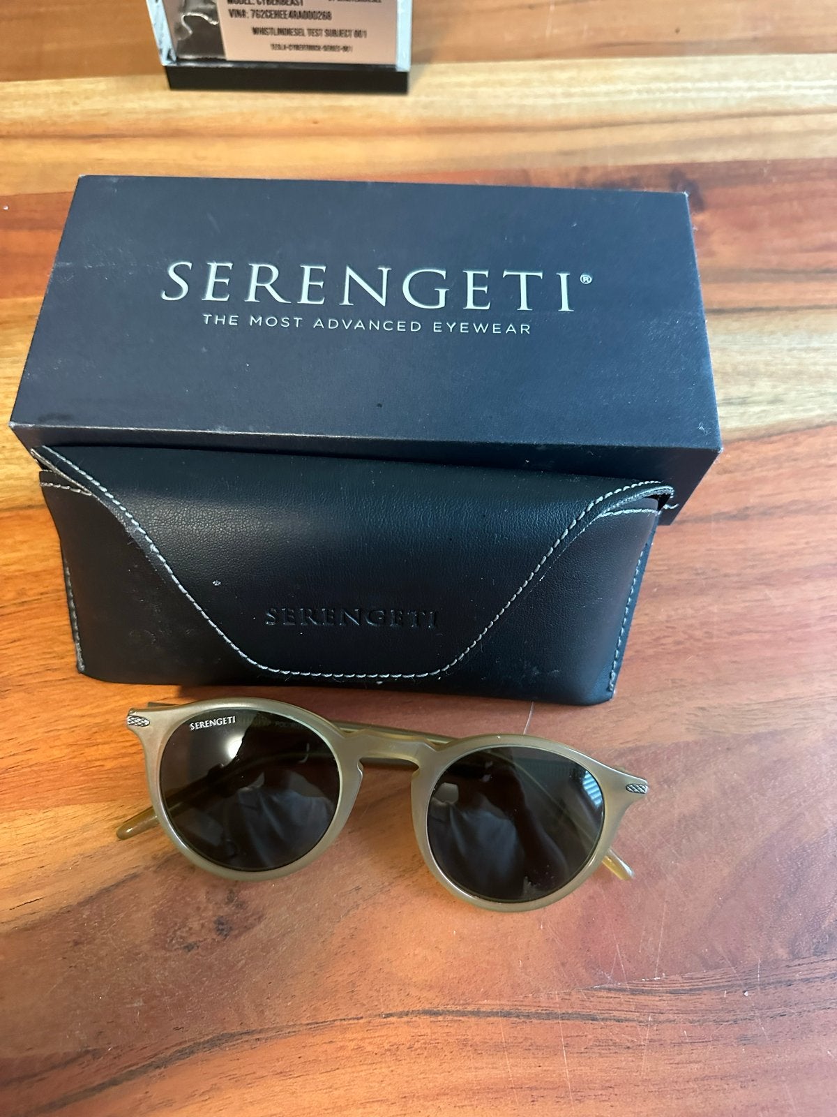 Serengeti zonnebril caramel met hoesje en doosje, Sieraden, Tassen en Uiterlijk, Zonnebrillen en Brillen | Heren, Overige merken