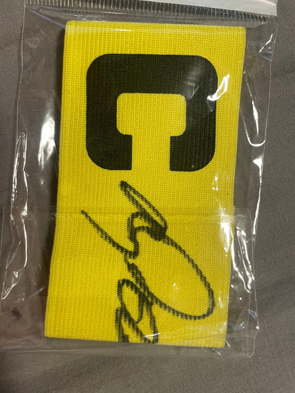 Gesigneerde aanvoerdersband Ayoze Perez, Ophalen of Verzenden, Nieuw, Buitenlandse clubs, Shirt