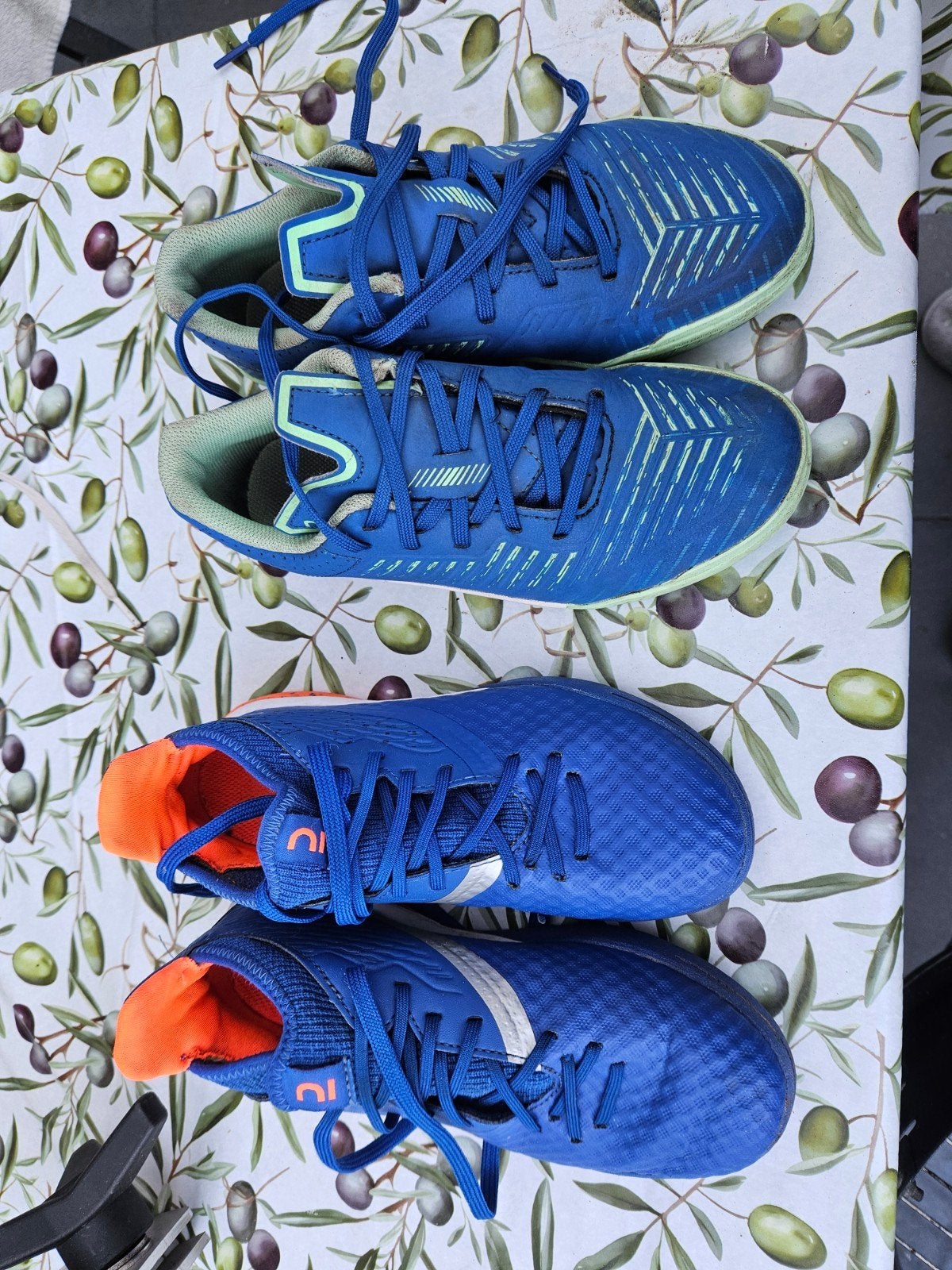 2 paar sportschoenen van decatlon maat 35, Gebruikt, Maat XS of kleiner, Schoenen, Ophalen of Verzenden
