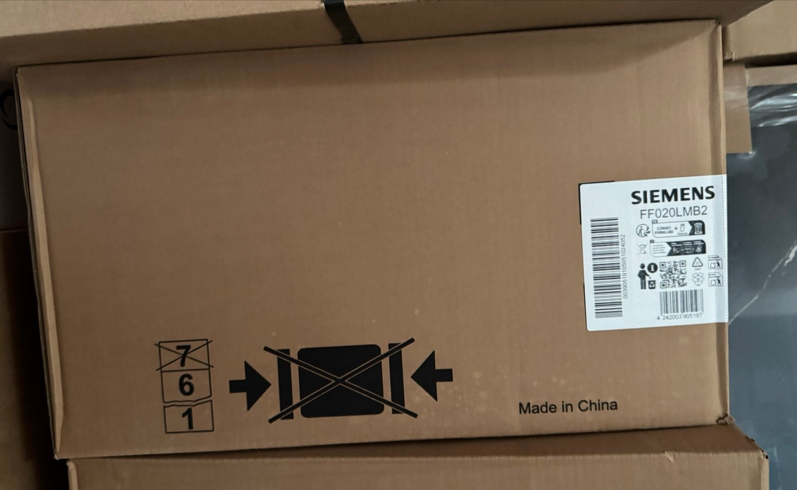 Siemens Vrijstaande Magnetron FF020LMB2 - Zwart, Ophalen, Nieuw, Magnetron, Draaiplateau