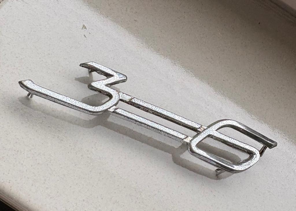 Auto Union 3=6 embleem metaal, Ophalen of Verzenden, Nieuw