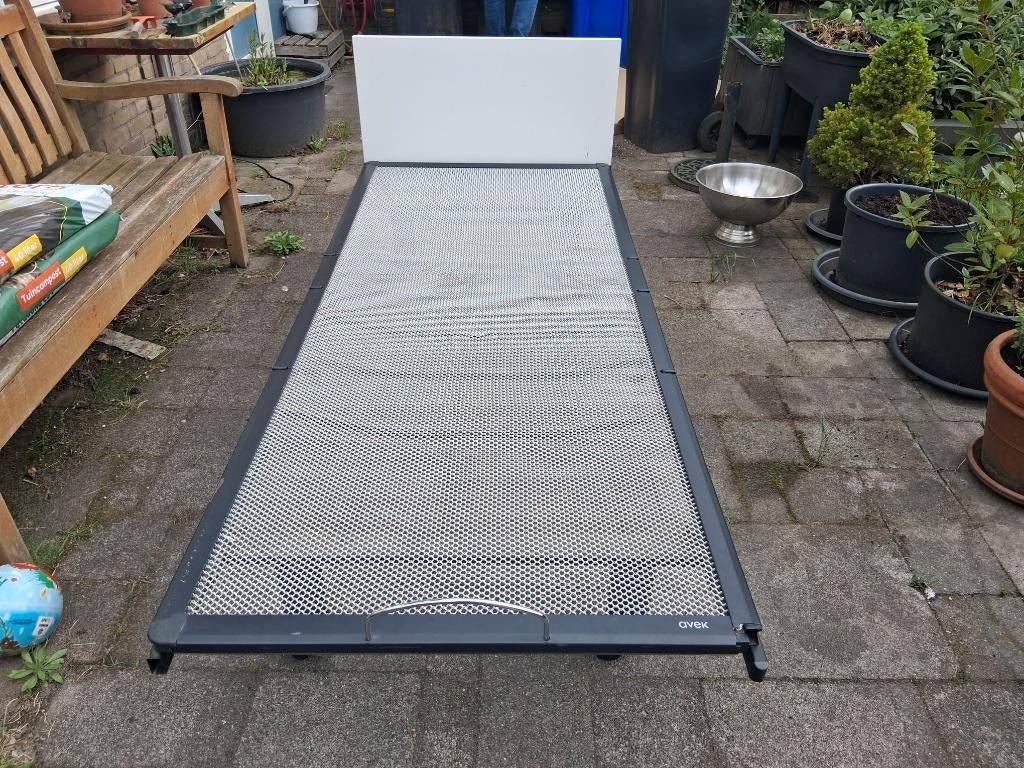 Avek Bed 90 bij 210 cm, Ophalen, 90 cm, Metaal, Verstelbaar